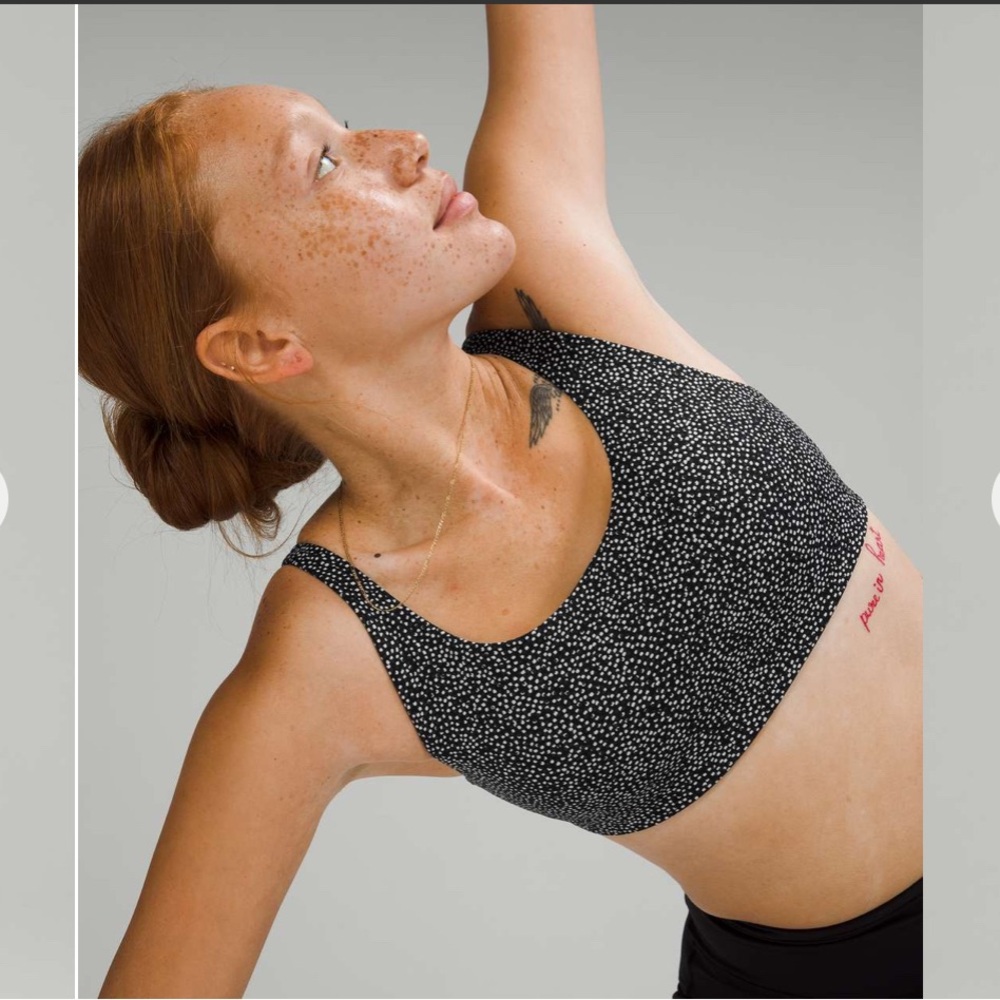 Lululemon In Alignment Straight Strap Bra Double Dimension Starlight Black 6 C/D